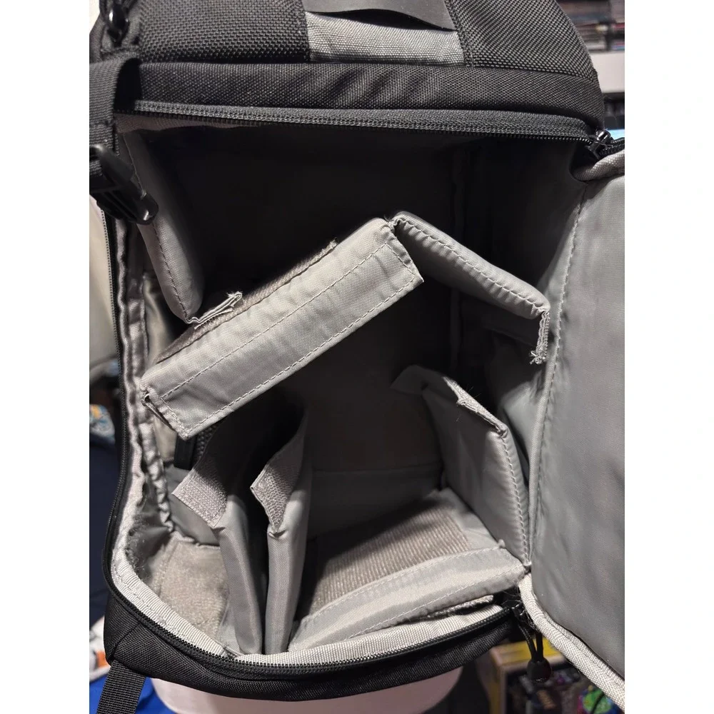 Lowepro Slingshot 100 AW Camera Bag Unisex Black Excellent Sling‎ Backpack